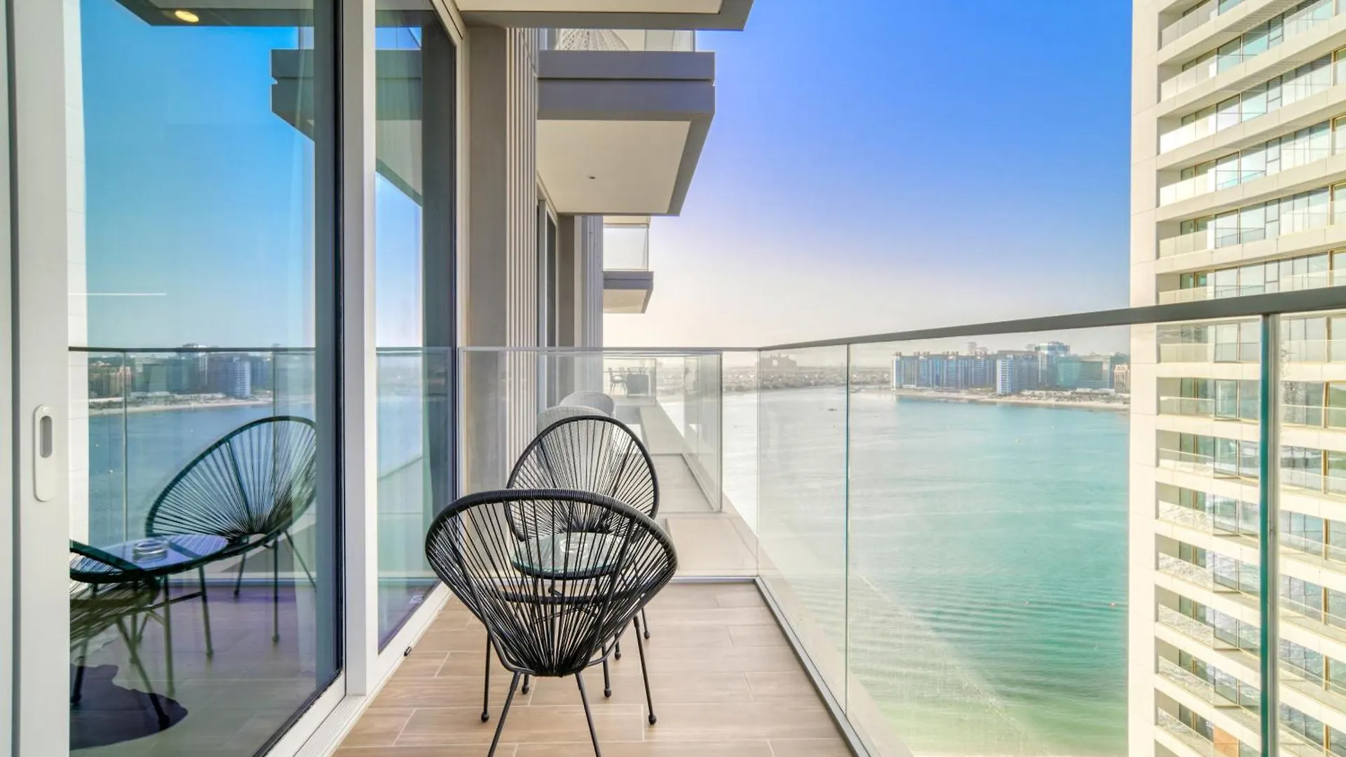 Chic 2Br With Iconic Dubai Eye And Palm Views Apartamento