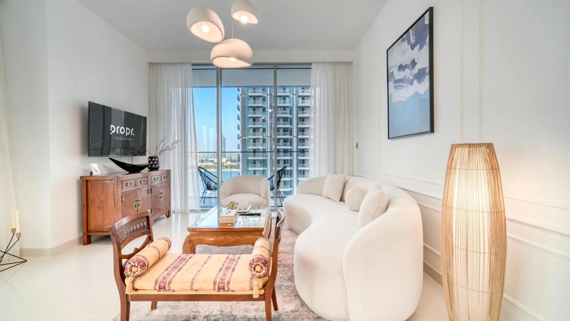 Chic 2Br With Iconic Dubai Eye And Palm Views Apartamento 0*,  Emirados Árabes Unidos