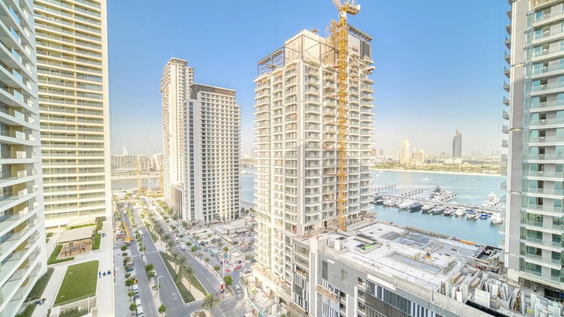 Chic 2Br With Iconic Dubai Eye And Palm Views Apartamento
