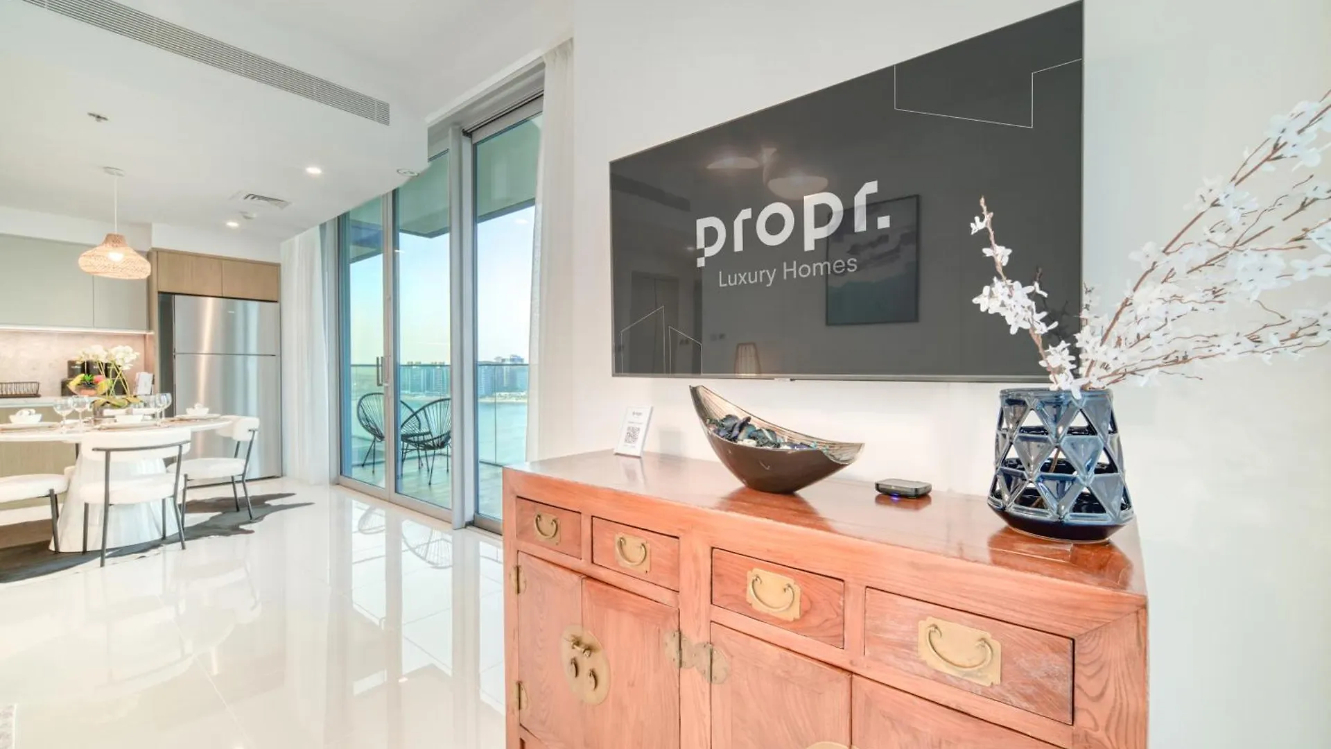 Chic 2Br With Iconic Dubai Eye And Palm Views Apartment 0*,