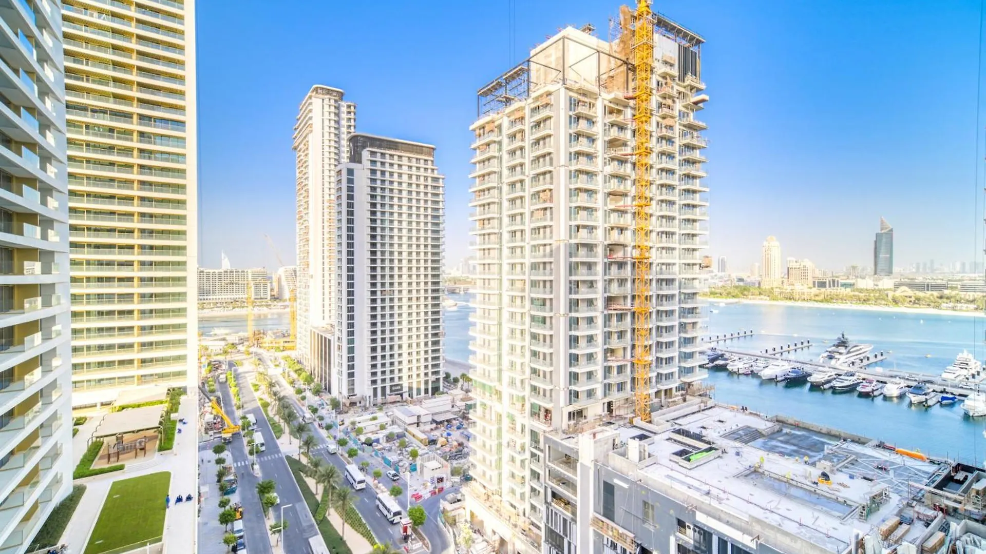 Chic 2Br With Iconic Dubai Eye And Palm Views Apartment United Arab Emirates