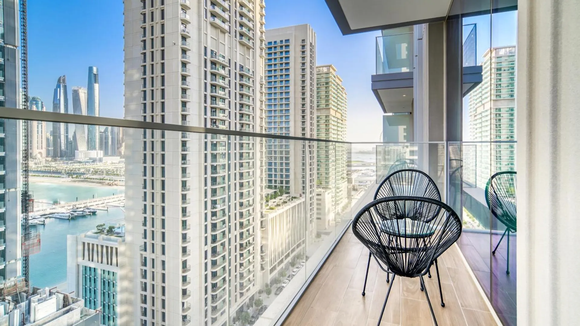 Chic 2Br With Iconic Dubai Eye And Palm Views Apartment 0*,