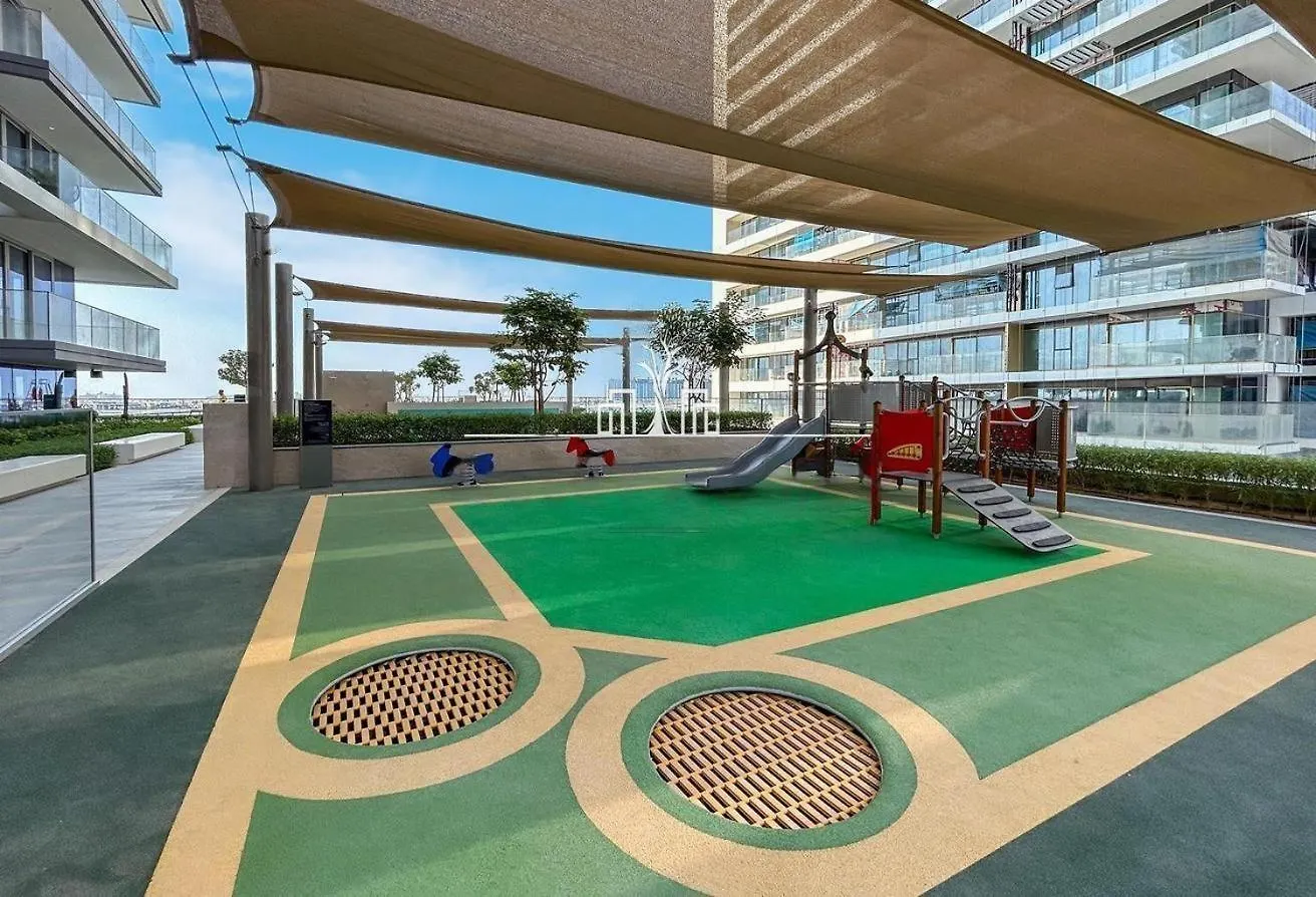 Chic 2Br With Iconic Dubai Eye And Palm Views Apartment United Arab Emirates